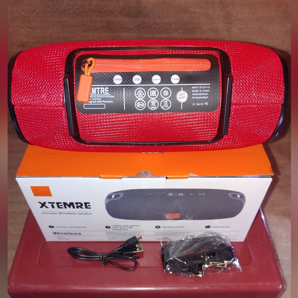Bluetooth Speaker Portable - Red - Picture 9 of 12